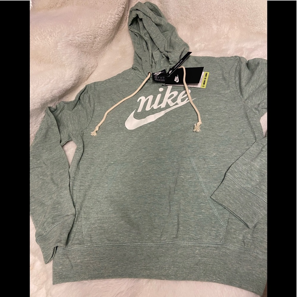 * NWT XS Nike GYM vintage pullover hoodie light green